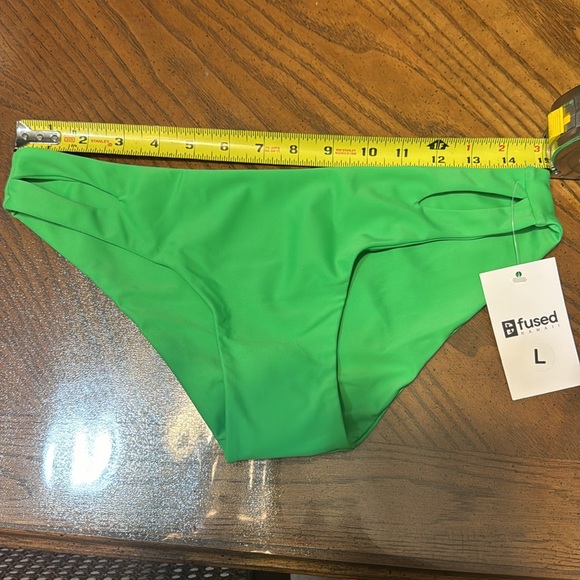 Fused Hawaii Bikini Bottom - Picture 2 of 3